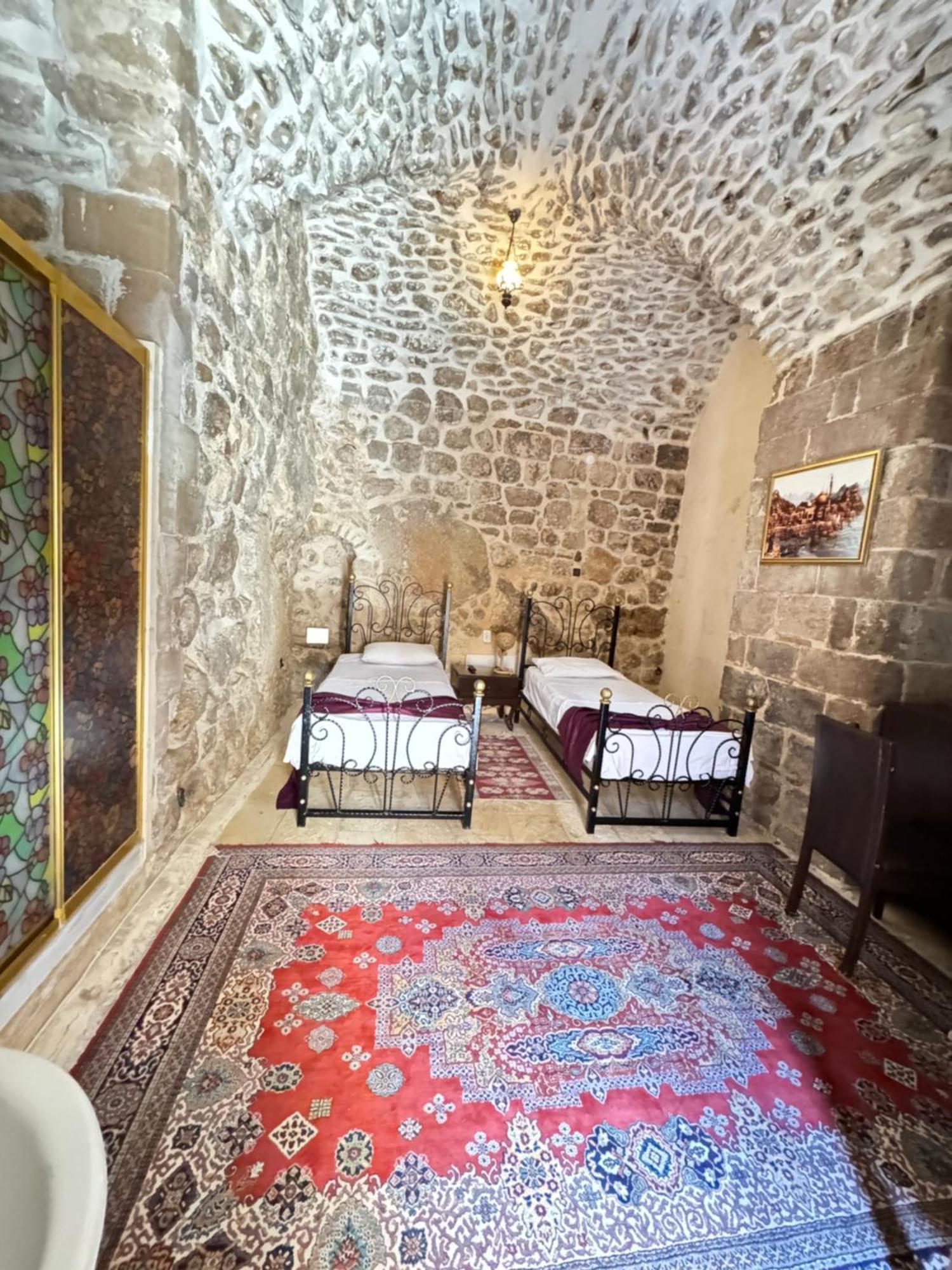 Maristan Tarihi Konak Μαρντίν Εξωτερικό φωτογραφία